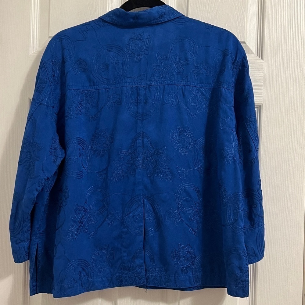 Vintage Chico’s Design Button Down Floral Embroidered Shirt Jacket Size 2 - Picture 7 of 11